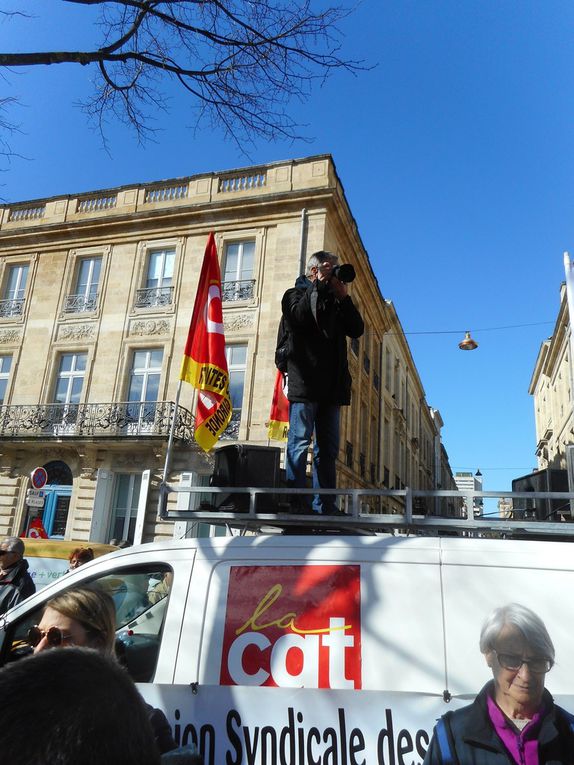 Nous partîmes 3 000...