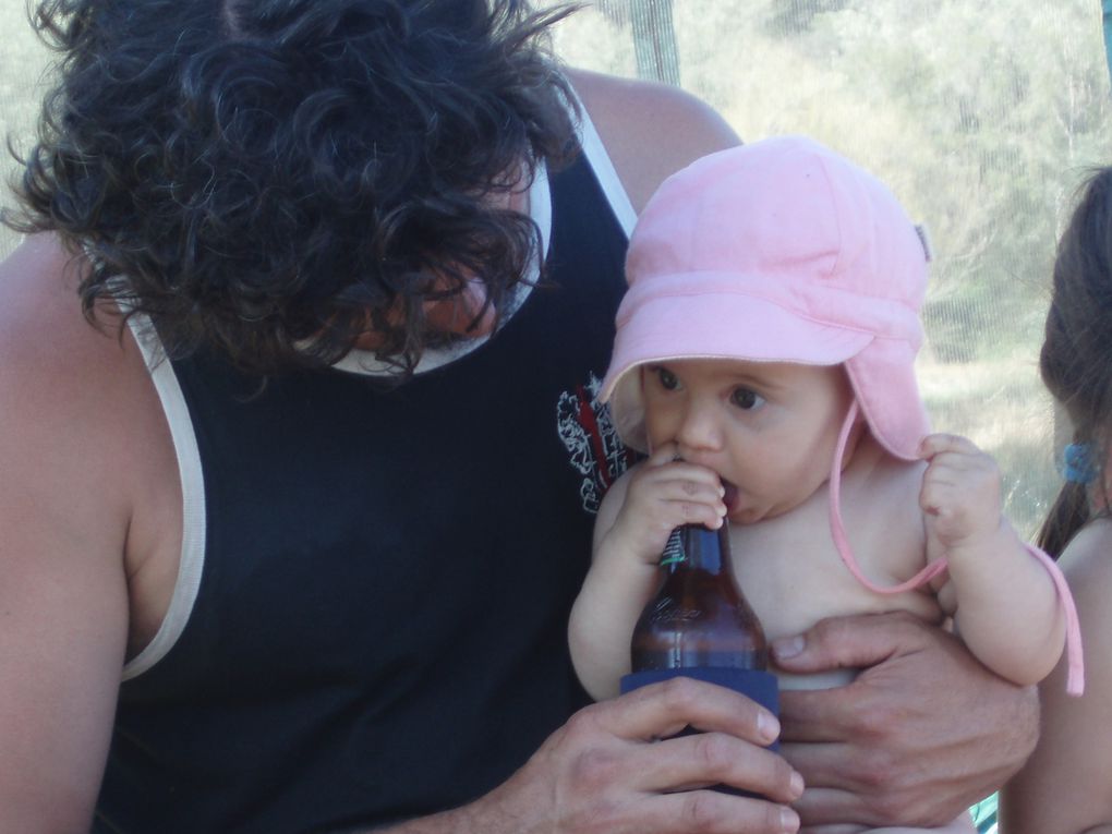 Ceduna, première ville après le Nullarbor, une nuit à Kimba (pile au milieu de l'Australie), Port Augusta, Adelaïde, Wodonga et nos amis Di et Steven, le jour de l'an à Mitta-Mitta (où Mr. Big passe l'hiver 2009)...