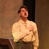 VIDEO. Rendre Hitler comique ? L'ambition de Mein Kampf Farce, une pièce de théâtre montée par la compagnie Cafarnaüm de Belfort