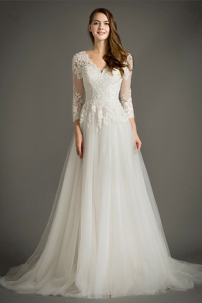 Robe de mariée long avec traîne Chapelle