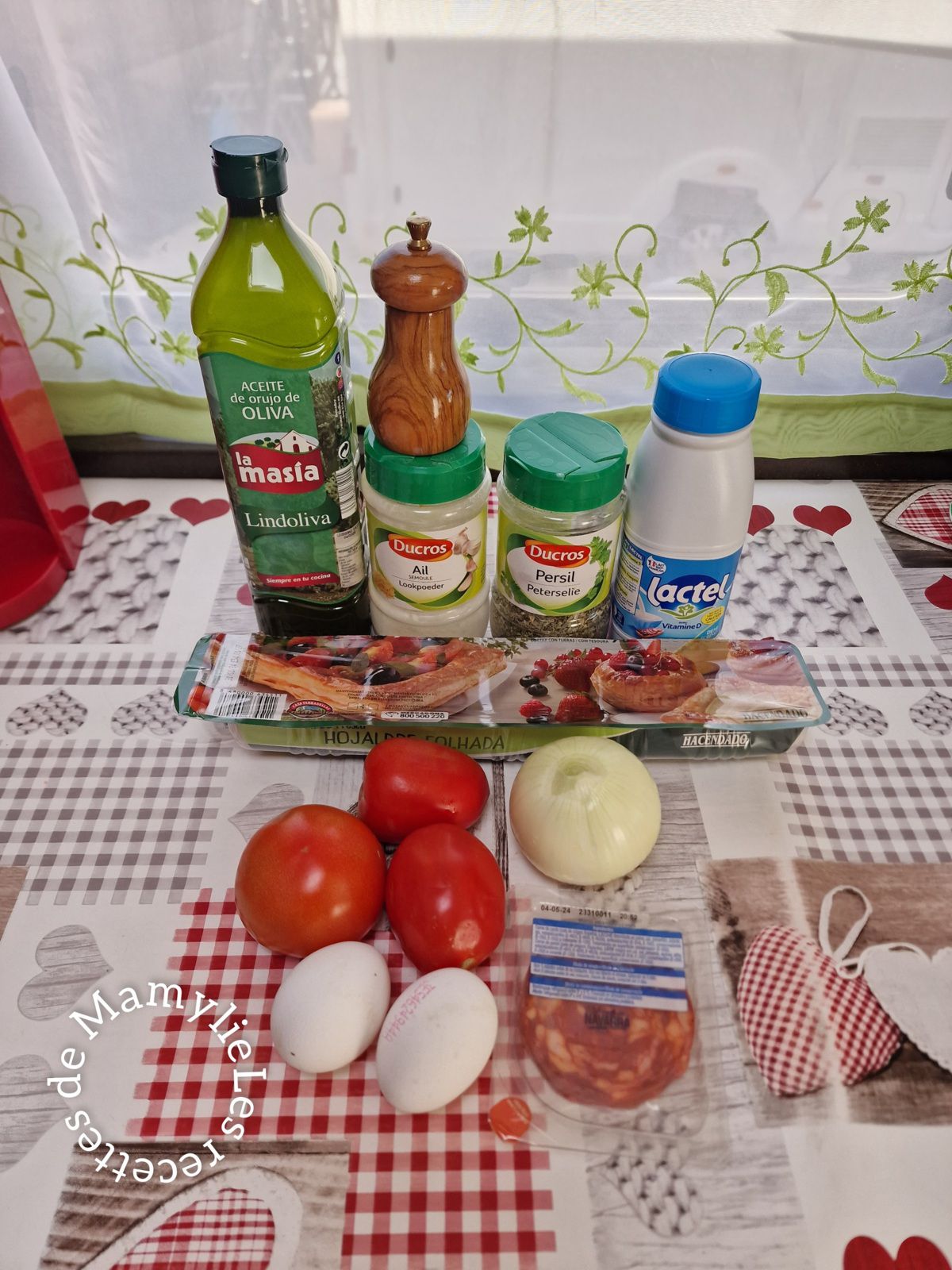Tourte onctueuse aux oignons, tomates et chorizo (multicuiseur 45 en 1 de Tefal) 