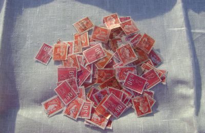 timbres rouges