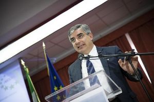 Abruzzo, presidente D'Alfonso indagato per corruzione