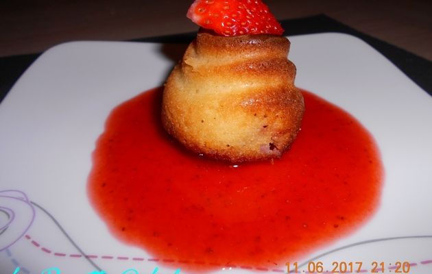Gâteau moelleux aux fraises