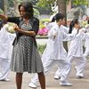 Michelle Obama apprend le tai chi en Chine....