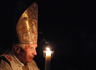 ARRÊTEZ DE BLÂMER LA SAINTE MÈRE L'ÉGLISE, ET COMMENCEZ À VOUS BLÂMER VOUS-MÊMES ! Ô BERGOGLIENS !