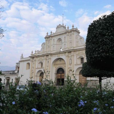 Antigua, Guatemala à vélo 26 Février 2017. Rencontre avec l’ancienne capitale.