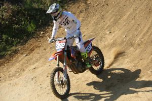 Moto-cross : Théo Roptin au service des autres !!!