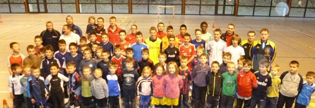  Cinquante jeunes  en stage de football