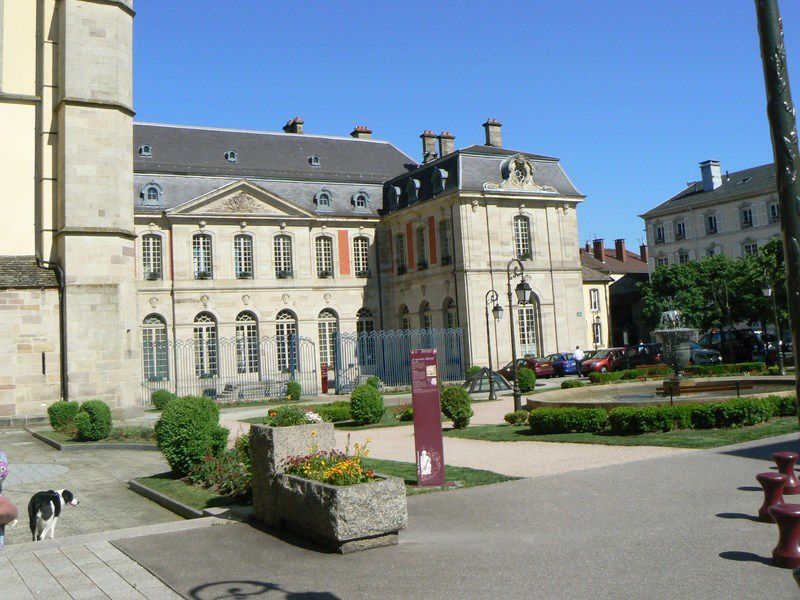 Une autre visite de Remiremont nous a permis de découvrir des endroit que nous n'avions pas vus.