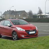 AG99 * Peugeot 208 GTI '13 - Palais-de-la-Voiture.com