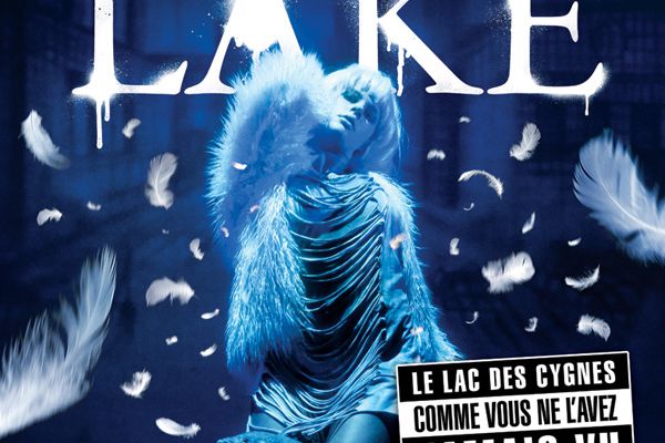 Le spectacle 'Swan Lake' au Casino de Paris