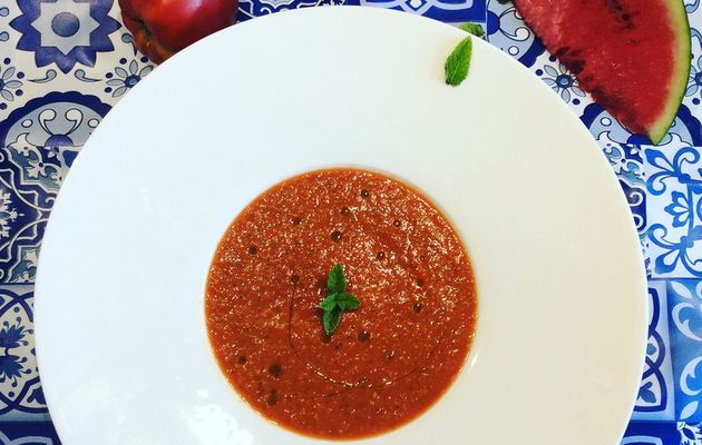 soupe froide de pastèque et tomate