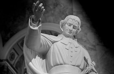 22 avril – Découverte du Traité de la Vraie Dévotion de saint Louis-Marie Grignion de Montfort en 1842 « dans un coffre », comme prophétisé