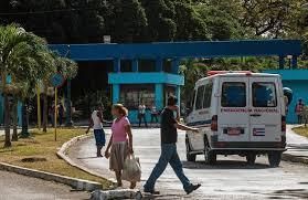 Denuncian negocio del gobierno cubano con la venta de sangre
