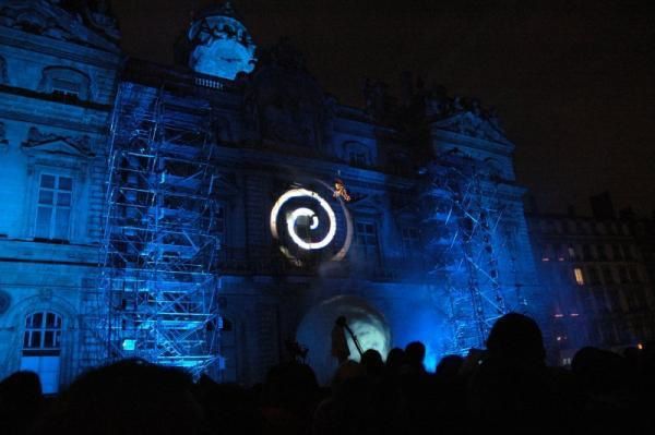 Quelques photos prise le 8 d&eacute;cembre 2005 &agrave; l'occasion de la f&ecirc;te des lumi&egrave;res (Lyon)<br/>