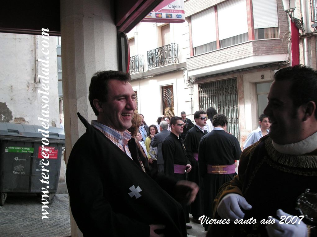 Album fotográfico en el que se recogen un resumen de imagenes de los eventos celebrados en el año 2007 en el III de la Soledad