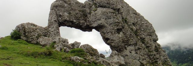 Tour de la Peyrouse, depuis Notre Dame de Commiers