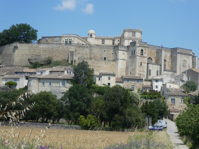 Grignan 26 le 14-06-2023 Animatrice Raymonde B.