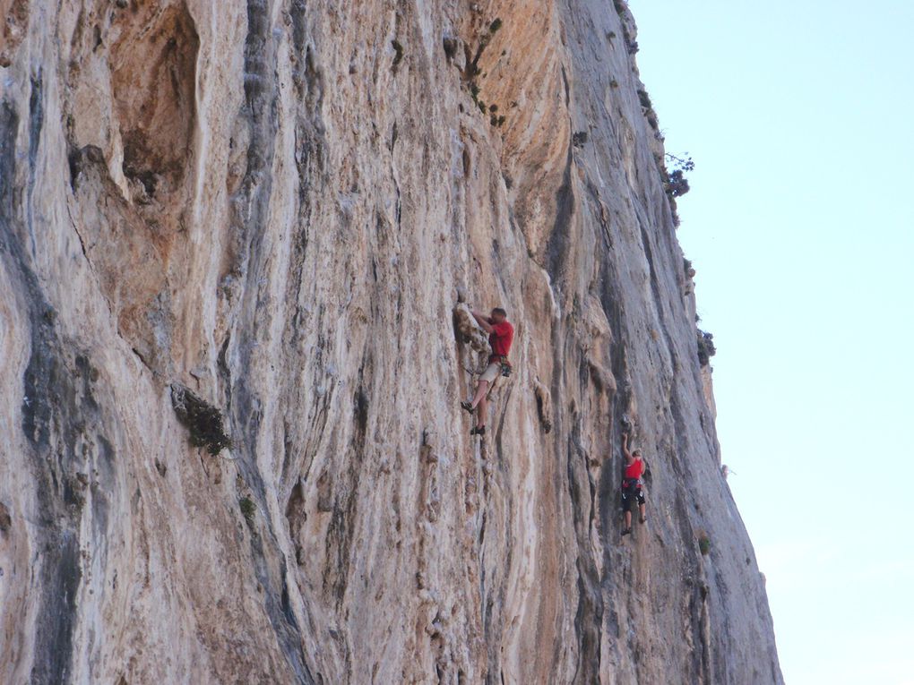 une semaine d'escalade à Kalymnos avec les guides de Chamonix.