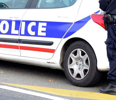 Rennes : Deux piétons renversés par une voiture de police, une femme morte, un homme blessé