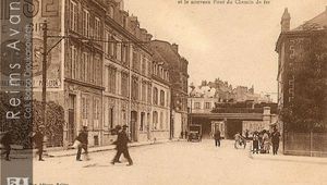La rue de Courcelles et le Pont du Chemin de Fer