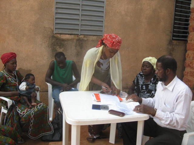 Activités du programme de microcrédits de développement des AGR de la Fondation Wurodini Service (FWS) à Bobo-Dioulasso.