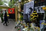 El duelo por la muerte de Fidel Castro divide a los vietnamitas