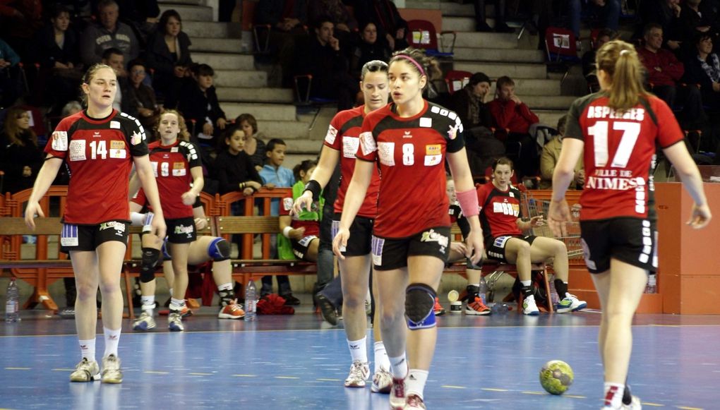 Match HBCN Nîmes féminin - Metz Handball féminin - Samedi 29 jancier 2012 au Parnasse à Nîmes