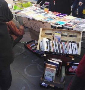 Après les potagers, les bibliothèques