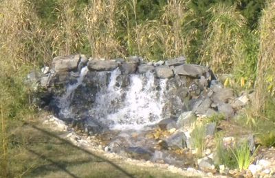 Cascade et rivière