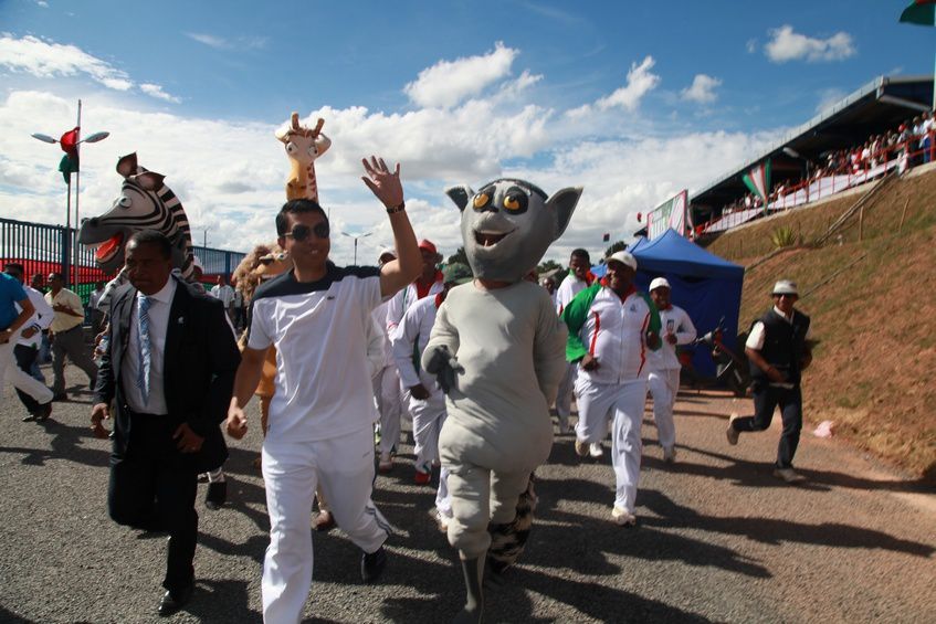 Inauguration du Kianja (Stade) Makis de Madagascar, à Andohatapenaka, par le Président Andry Rajoelina. 2ème partie. Photos: Harilala Randrianarison