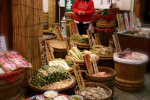 Kyôto : Le marché de Nishiki (錦市場 Nishiki Itchiba), la "cuisine de Kyôto"