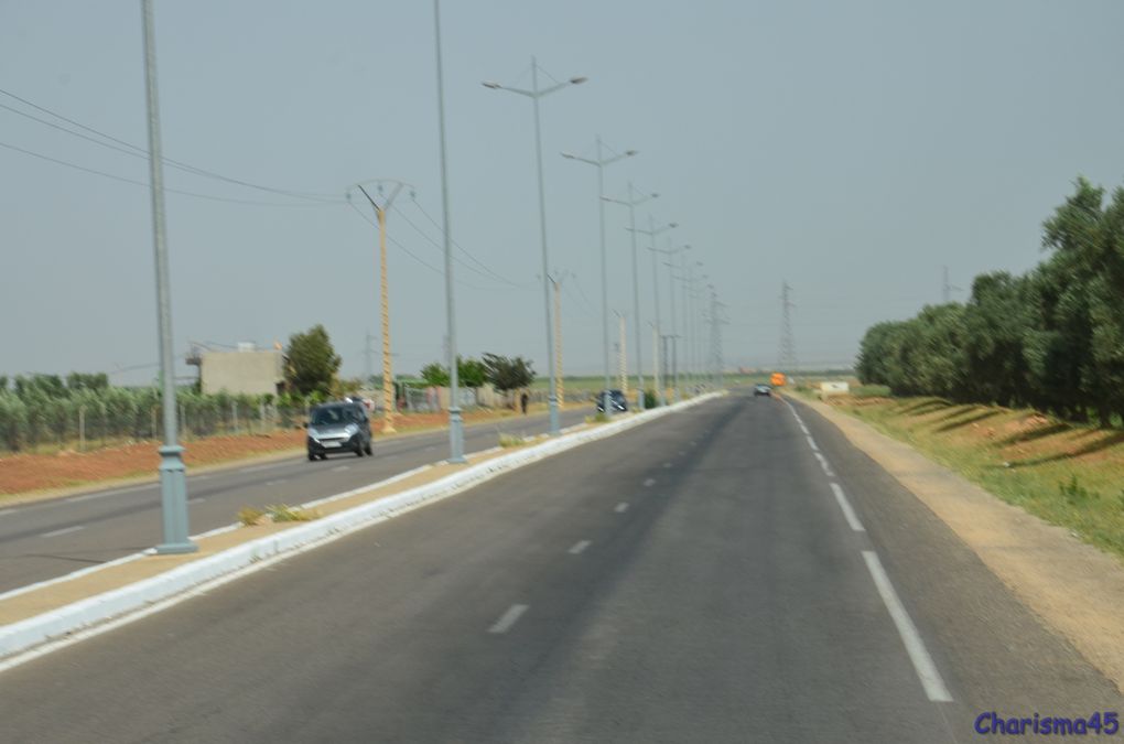 Sur la route de Meknès (Maroc en camping-car)