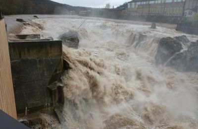 Var inondations : La colère des eaux et celle des habitants !!