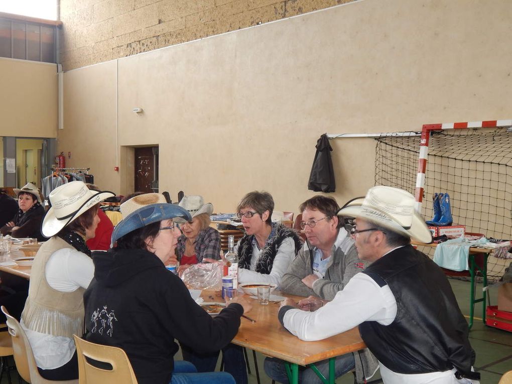 Peu de monde mais quand même une belle journée, et surtout un Chili Corn Carné de Thierry Masson, merci a nos responsables pour  ce plat typique des pionniers du Texas.