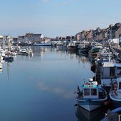 Saint-Vaast-la-Hougue - Wikipédia