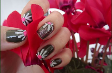 Nailstorming : Flower Power