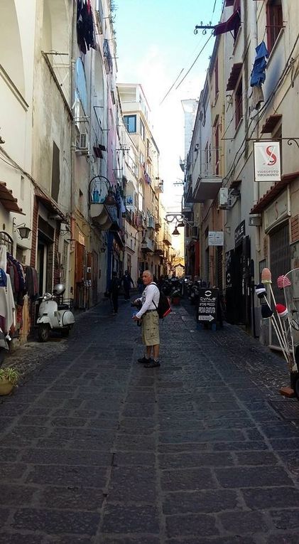 CAPRI C’EST FINI MAIS PROCIDA J’EN SUIS GAGA ! (5)