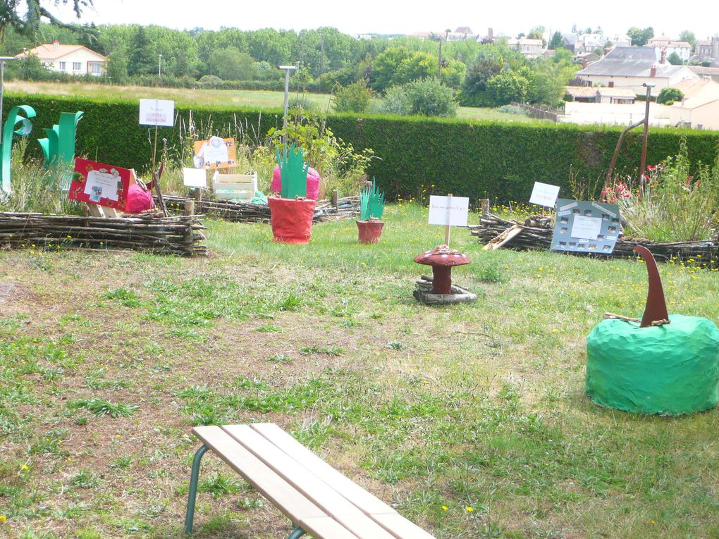 Album - Jardin des 5 sens Ecole maternelle &amp; Primaire Parthenay