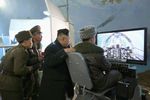 Kim Jong-un llama a revolucionar los entrenamientos del Ejército norcoreano
