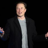 Elon Musk et des centaines d'experts réclament une pause dans l'IA, évoquant "des risques majeurs pour l'humanité"