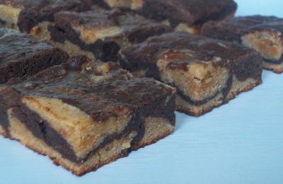 Brownie marbré au beurre de cacahuète de Titenoon