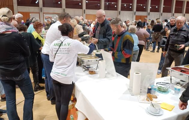 ALLEMAGNE / FETE DE LA SOUPE EDITION 15 : LA SAUCE BLANCHE (Déssihé du Togo) ETAIT PRESENTE 