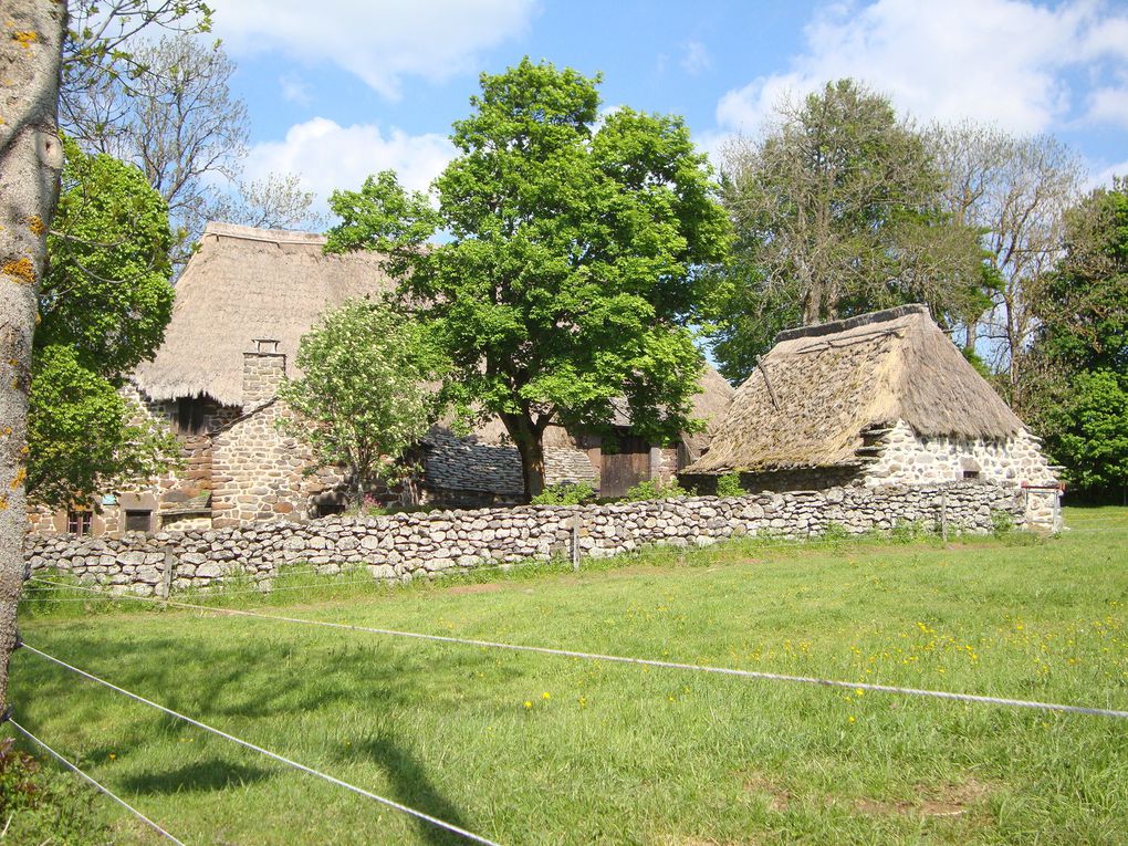 Moudeyres (Village des frères Perrel)