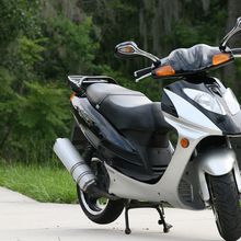 Deux-roues : des scooters d’occasion sur l’appli d’annonces Paruvendu