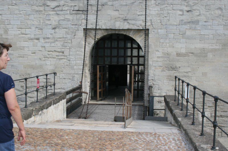 palais des papes  le pont d avignon et ces monuments