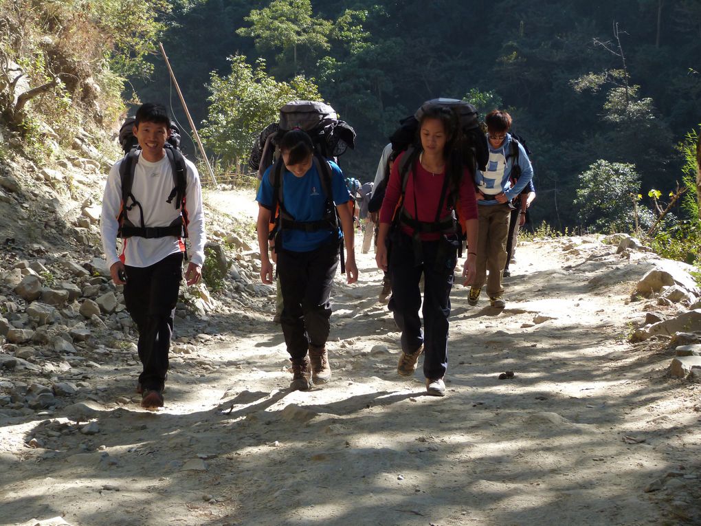 de Pokhara à Nayapool à Hile