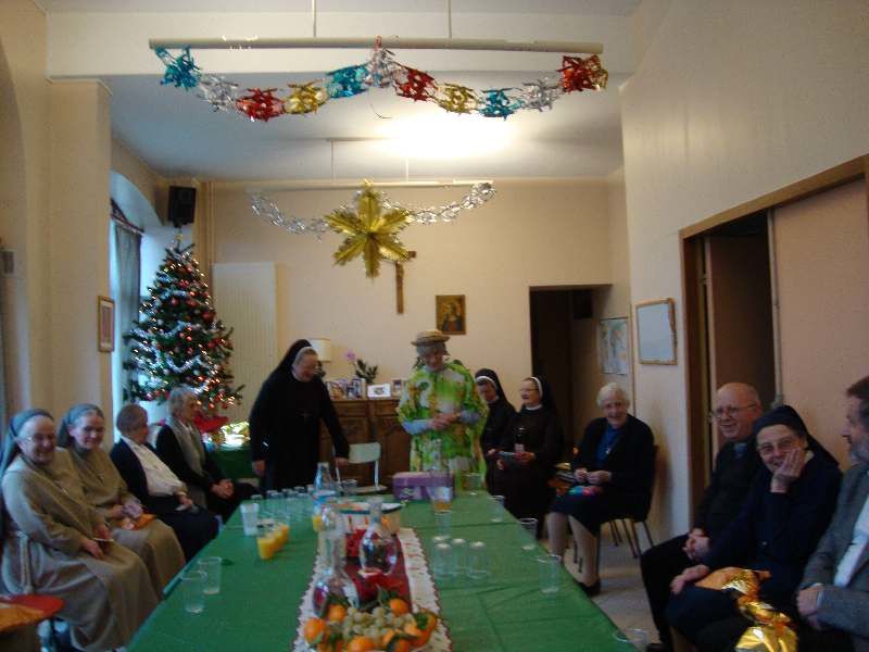 Les religieuses du doyenné Enghien-Montmorency se sont rencontrées chez les Sœurs Servîtes de Marie à Groslay pour un temps d'échange et d'amitié.