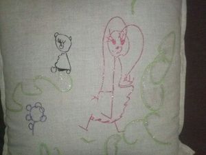 coussin dessin d'enfant